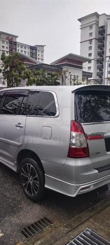 2011 Toyota INNOVA 2.0 G MY05 AN40 FACELIFT (A) - 5