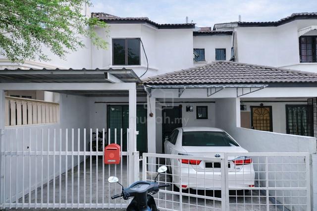 Freehold Double Storey Terrace House Bandar Country Homes Rawang 1