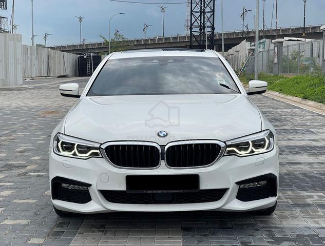 2017 BMW 530i 2.0 M-SPORT (G30) - 2