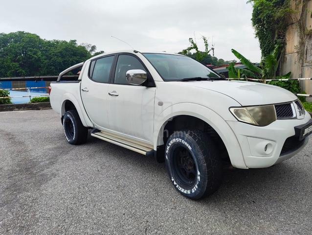 2011 Mitsubishi TRITON 2.5 FACELIFT (M) - 3