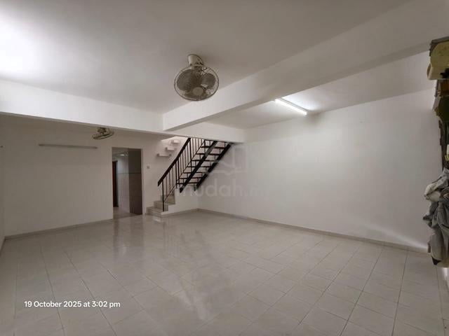 Full reno + under MV + Freehold Taman Tasik Jaya, Seremban 1