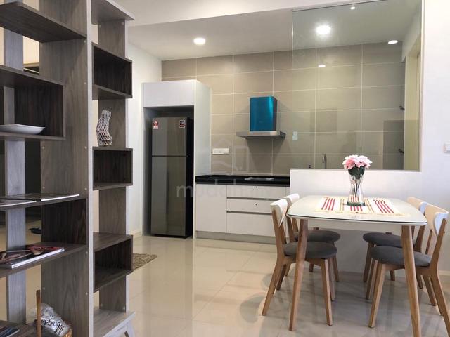 D' Pristine @ Medini 1