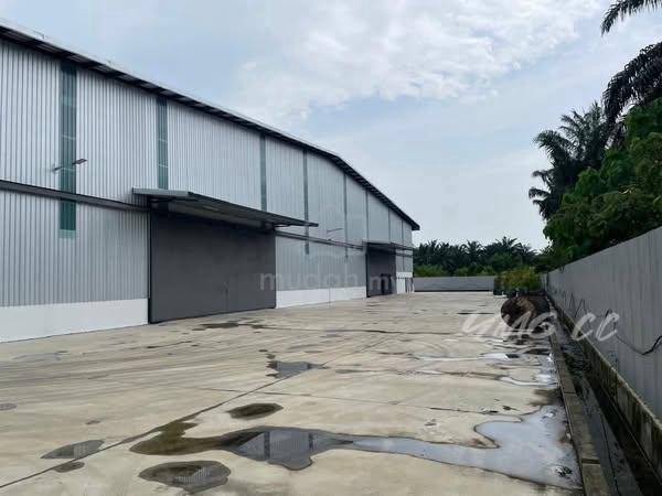 Telok panglima garang kuala langat factory 1000amp 134,000 sqf with CF 1