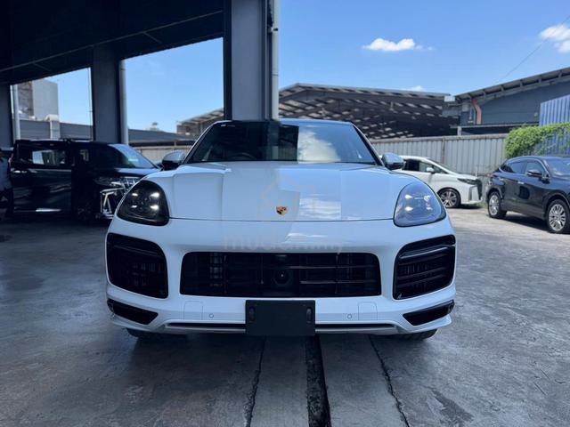Unreg 2023 Porsche CAYENNE 3.0 COUPE Bose/PanRoof - 2