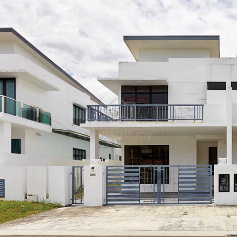 Garden Villas Taman Bukit Indah Jalan Indah 11 Cluster House for sale 1