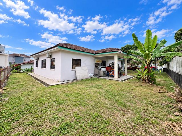 GERAN INDIVIDUAL ⭐ Bungalow Taman Pinggiran Putra Seri Kembangan 1