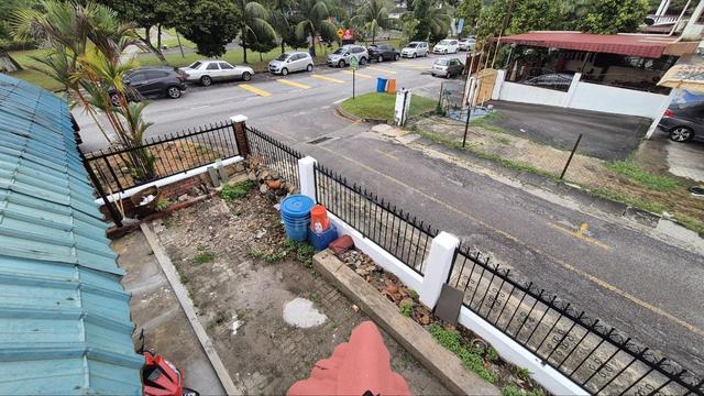 DEKAT SURAU 💥 END LOT Seksyen 10 Shah Alam Double Storey 1