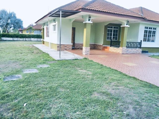 1 Storey Bungalow Sungai Pelek Helang Tiram Pantai Sepang Putra Sale 1