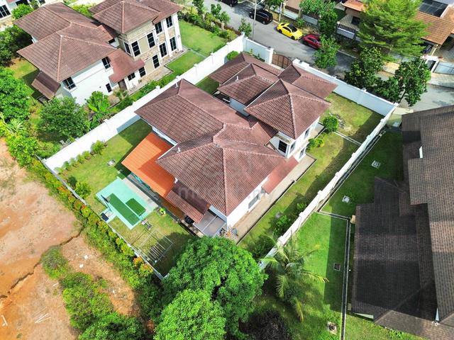 GOOD AREA🚀2 Storey Bungalow, Puncak Pinggiran Putra, Kajang-Putrajaya 1