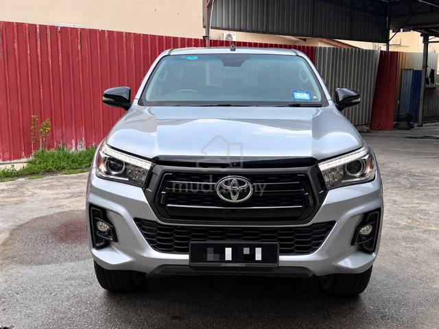 2020 Toyota HILUX 2.8 BLACK EDITION (A) LOAN KEDAI - 2