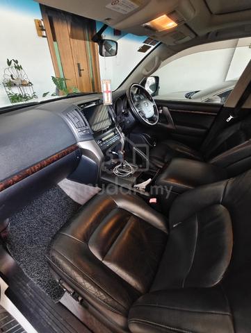2012 Toyota LANDCRUISER 4.6 AX URJ202W (A) - 5