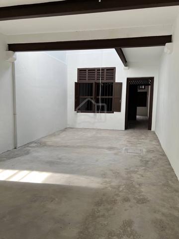 Multiple Units Lorong Prangin 2 Storey Shophouse 1,007sf Land HERITAGE 3