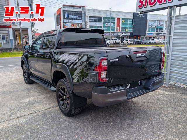 2022 Toyota HILUX 2.8 ROGUE (A) - 4