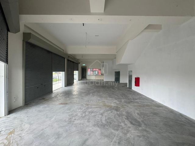 CORNER GROUND FLOOR Shop Lot Putra Sentral Bandar Seri Putra Bangi 1