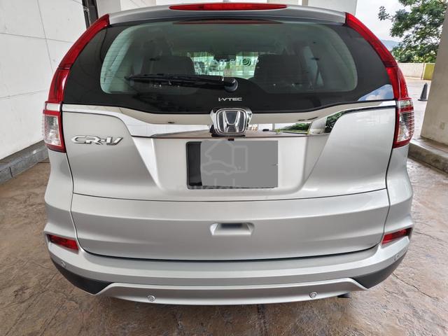 2016 Honda CR-V 2.0 I-VTEC FACELIFT (A) - Like New - 5