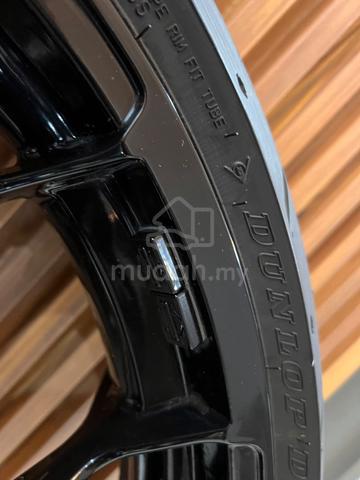 HD Harley-Davidson CVO ST 19" Front Wheel FULL SET - photo 4 of 6