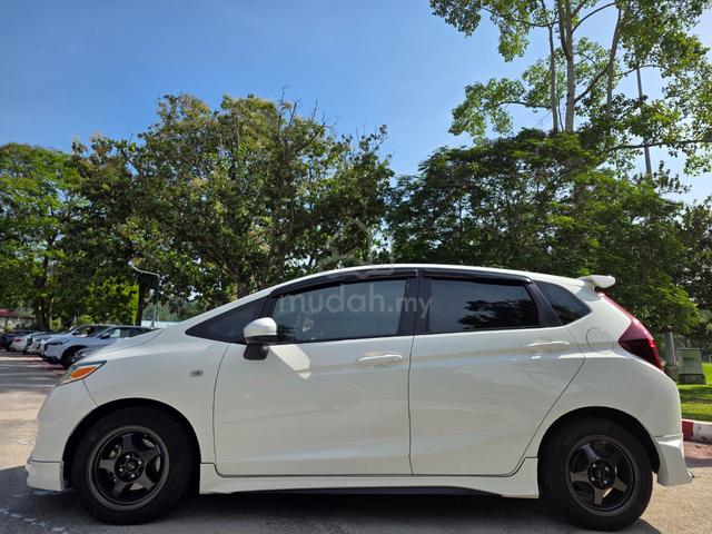 2015 Honda JAZZ 1.5 S (A) - 5