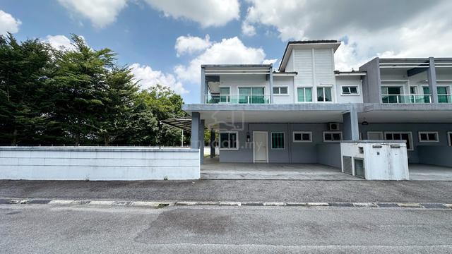 Beautifully Renovated Terrace Corner House @ Genesis Ipoh Premier City 1