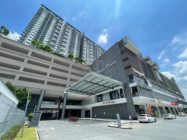 Kiara Plaza 1