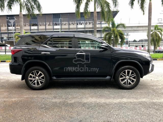 2017 TOYOTA FORTUNER 2.7 (a) PETROL SRZ 4X4 6AT - 5