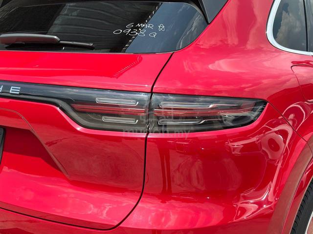 2022 Porsche CAYENNE 3.0L TURBO *SUNROOF - 4