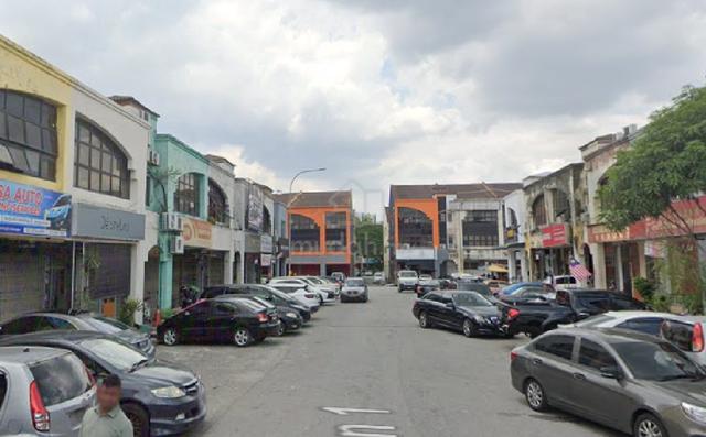 2 Storey Shop lot mature location Bandar Teknologi Kajang Semenyih 1