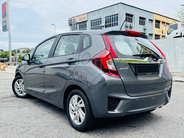 Honda JAZZ 1.5 E FulLSerViceRecord True Mileage V - 2