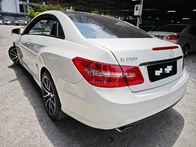 2010 Mercedes Benz E250 Coupe 1.8 W207 SUNROOF - 1