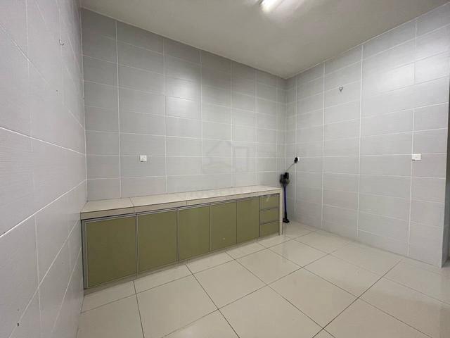 Nusa Idaman 8 , Near Bukit Indah & Nusa Sentral 22x75 Well Maintain 3