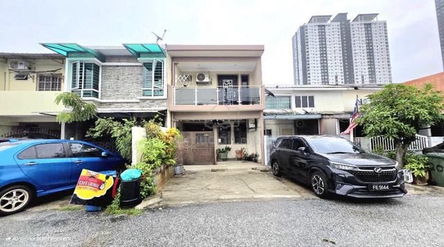 (RENOVATED RUMAH CANTiK) DOUBLE STOREY TAMAN CEMPAKA AMPANG 1