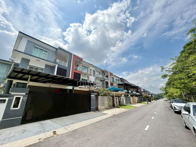 Bina Park, Seri Alam, Unblock View 3 Storey 1