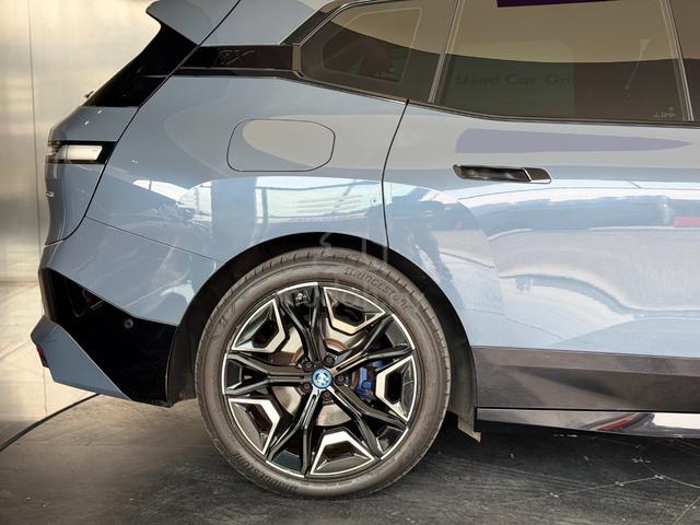 2023 Bmw IX xDRIVE40 Low Mileage Full Service Wrty - 4