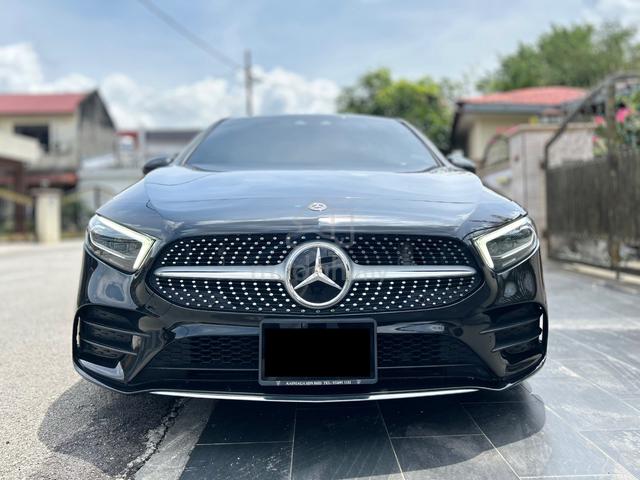 2020 Mercedes Benz A180 1.3 SEDAN AMG Black Hitam - 2
