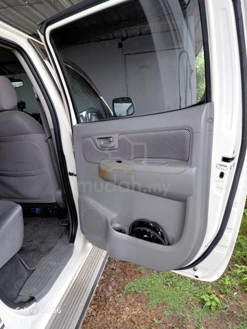 2008 Toyota HILUX 2.5 G DUAL CAB (M) - 3