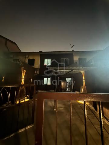 taman CHERAS JAYA rumah 2tingkat 1