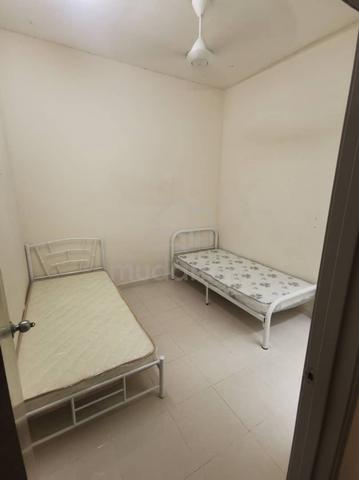 Bilik single untuk disewa Telok Panglima Garang 1