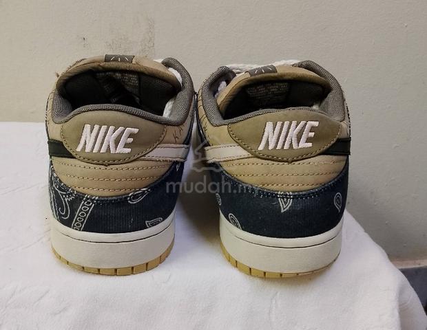 Nike (12uk) - photo 4 of 5