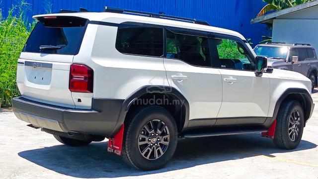 2025 Toyota Landcruiser PRADO 250 2.8 VX 7 Seater - 5