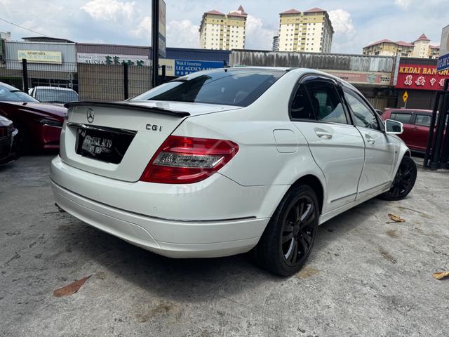 Mercedes Benz C250 1.8 CGI BLUE EFFICIENCY Turbo - 4