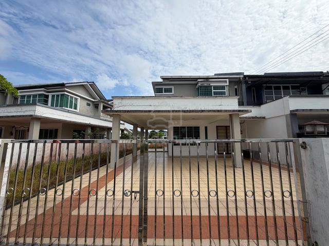 UNI CENTRAL DOUBLE STOREY TERRACE CORNER FOR SALE At KOTA SAMARAHAN 1