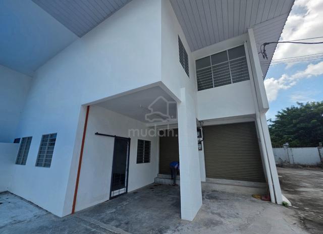 BIG(Warehouse) 5000sf Georgetown nr Sg Pinang [NEW] with LIFT 1