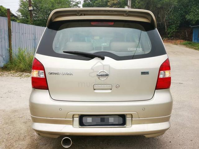 2010 Nissan GRAND LIVINA 1.6 IMPUL LEATHER SEAT(A) - 4