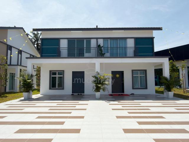 Extra Backyard Full Loan Freehold Double Storey Paya Rumput Perdana 1
