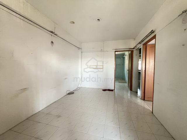 PKNS Flat Seksyen 16 1