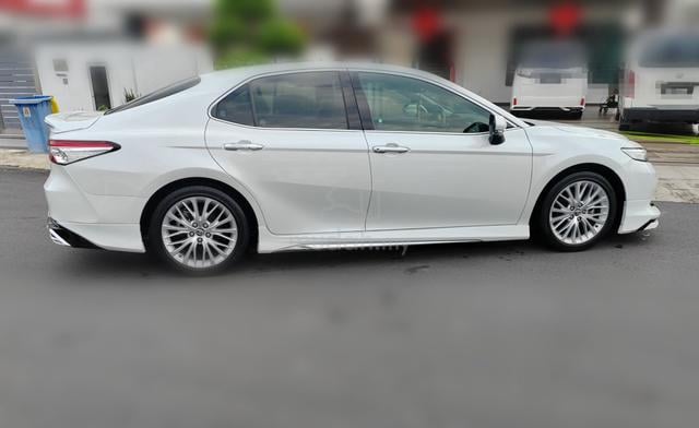 2019 Toyota CAMRY 2.5 V (A) - 4