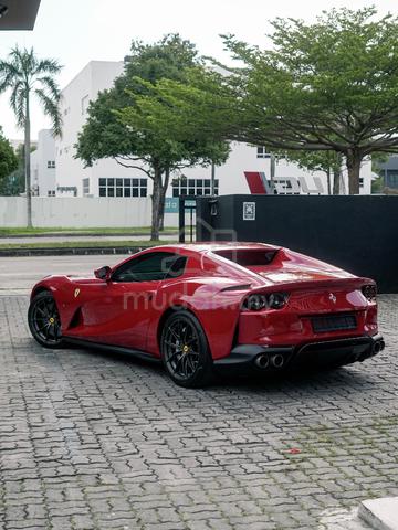 2021 Ferrari 812 6.5 SUPERFAST (A) - 2