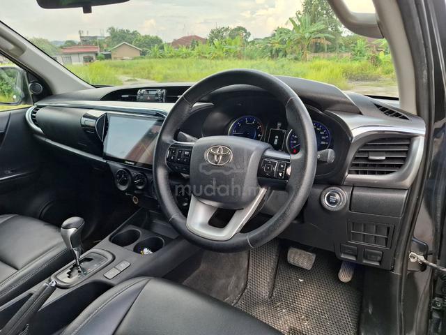 2017 Toyota HILUX 2.8 G VNT (A) loan kedai - 5