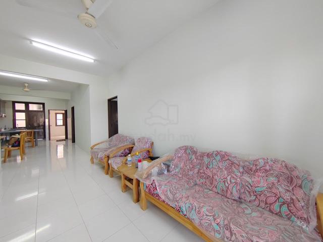 Golden Shower Appartment for sale 1