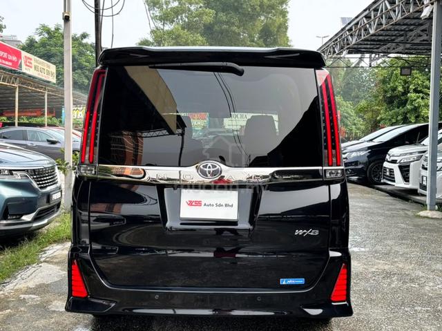 Toyota NOAH 2.0 SI WXB III Prefect Condition 2021 - 4