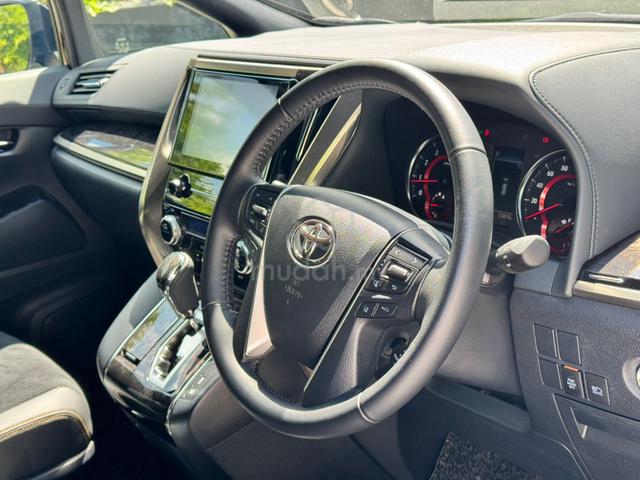 2021 Toyota ALPHARD 2.5 TYPE GOLD Sunroof 33k KM - 5